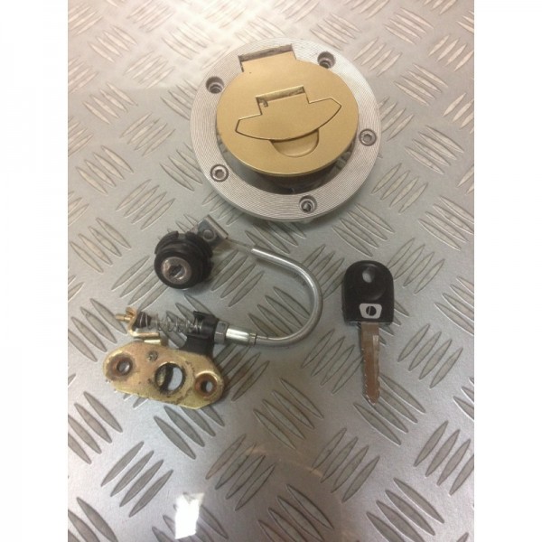 ENSEMBLE TRAPPE ESSENCE BOUCHON RESERVOIR SERRURE DUCATI