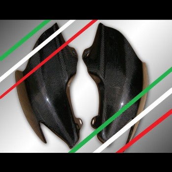 ARRIERE CACHES LATERAUX CARBONE HYPERMOTARD DUCATI 