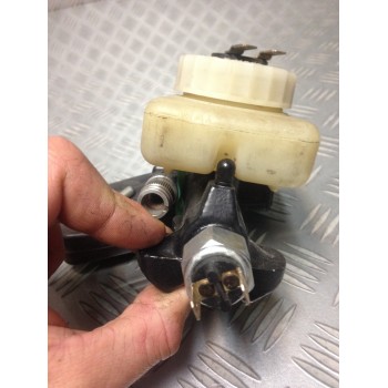 MAITRE CYLINDRE FREIN AVANT DOUBLE DISQUE BMW R90S R90/6 R75 R100 ETC ...