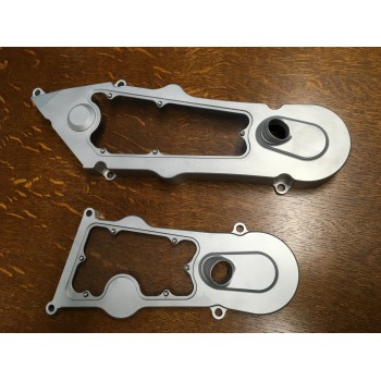 PAIRE DE CACHES COURROIES DUCATI ALU NEUF
