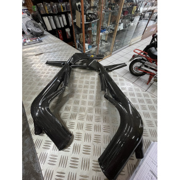 PROTECTIONS DE CADRE CARBONE TRIUMPH 675 DAYTONA - NEUF -