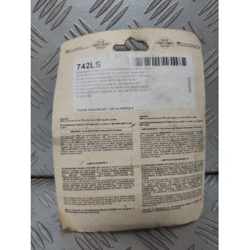 PLAQUETTES DE FREIN SBS 742 LS NEUVES