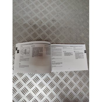 MANUEL DE L'UTILISATEUR BENELLI TNT 125 MULTILINGUE