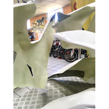 CARENAGES KIT COMPLET PISTE SV 1000 SUZUKI - NEUF -