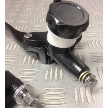 NEUF KIT MAITRE CYLINDRE FREIN ET EMBRAYAGE MCSO