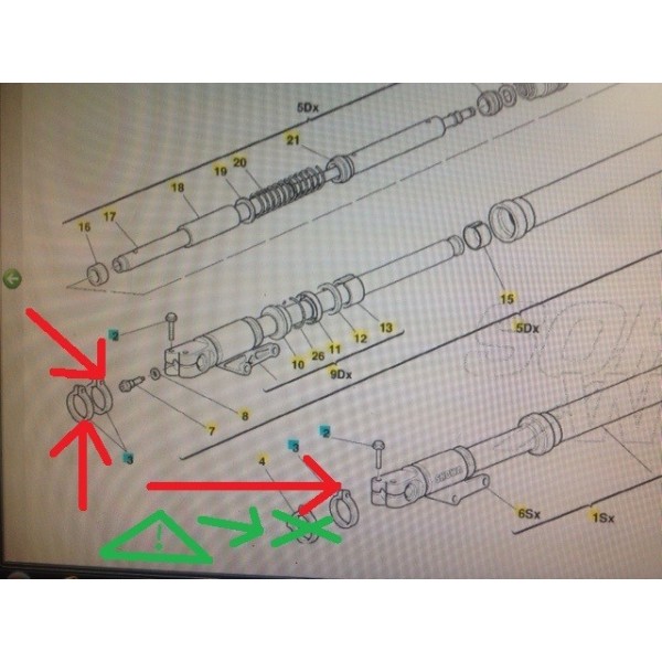 NEUF FIXATION GARDE BOUE DUCATI 