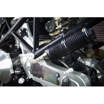 PAIRE DE CACHES COURROIES DUCATI ALU NEUF