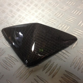 DESSUS DE TETE DE FOURCHE COMPTEUR CARBONE HYPERMOTARD NEUF